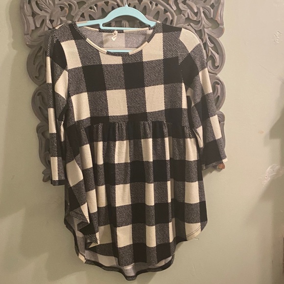 Beeson River Plaid Tunic in Black and Cream - Picture 1 of 3